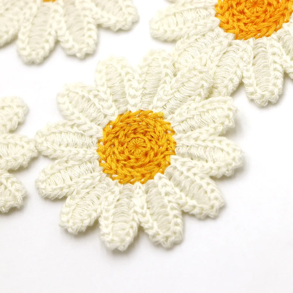 5pack Daisies Flower Patches for DIY Clothing Embellishment