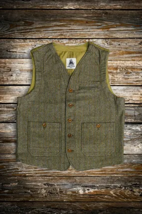 Captain Santors - Herringbone 7706 Vest in muted military green with rust stripes