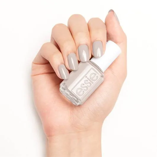 Essie Cut It Out 0.5 oz - #680