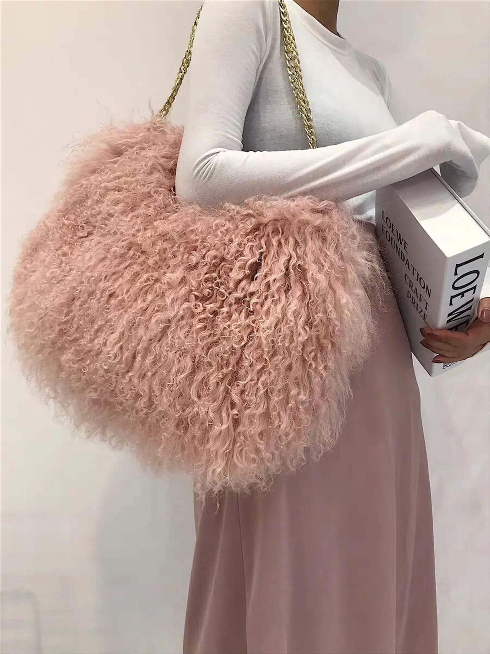 FURINFASHION HU-04 Autumn and Winter Real Mongolian Sheep Fur Envelope Oblique Straddle Single Shoulder Chain Fur Bag