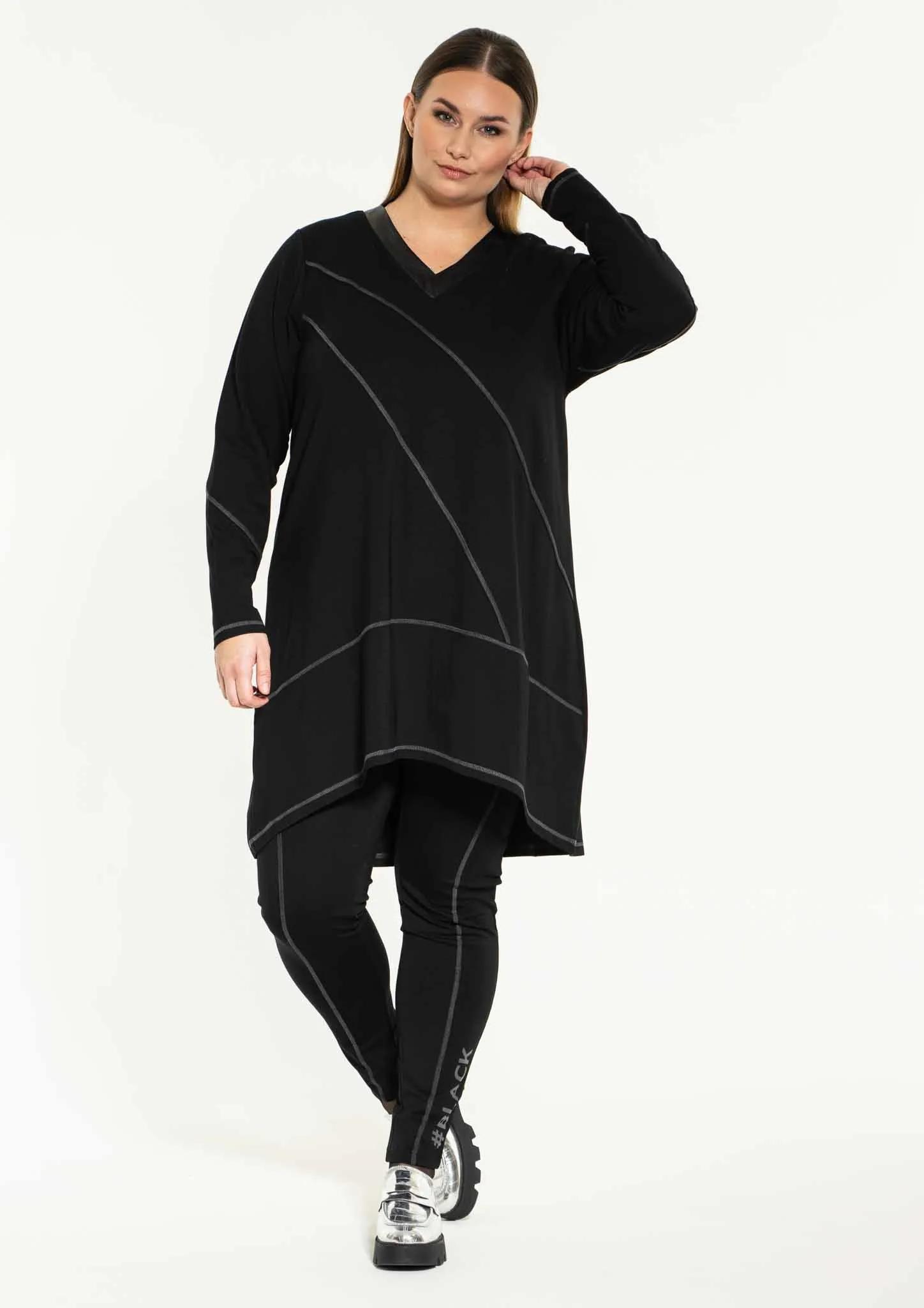 Gozzip Cebina Tunic in Black