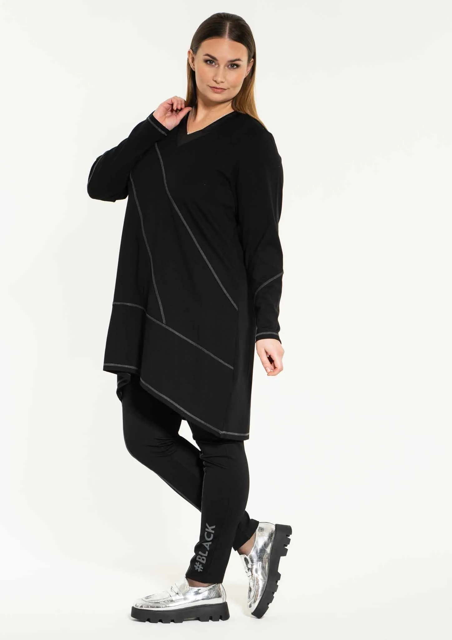 Gozzip Cebina Tunic in Black