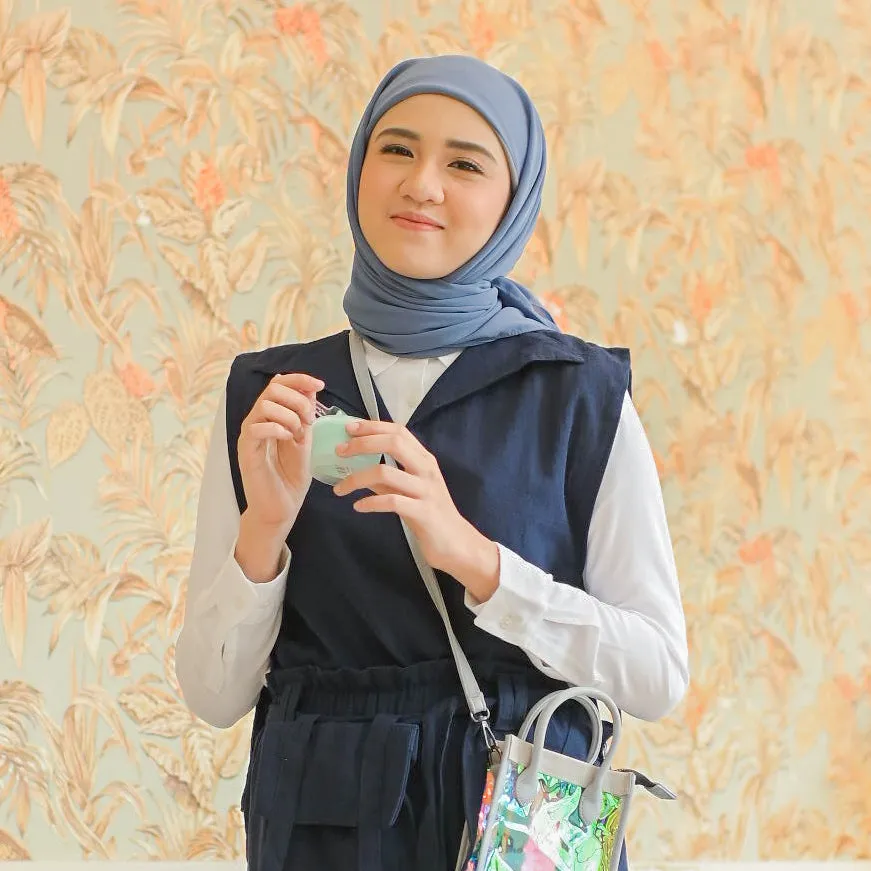 Kumi Vest Navy (Atasan Rompi Linen) Ukuran L