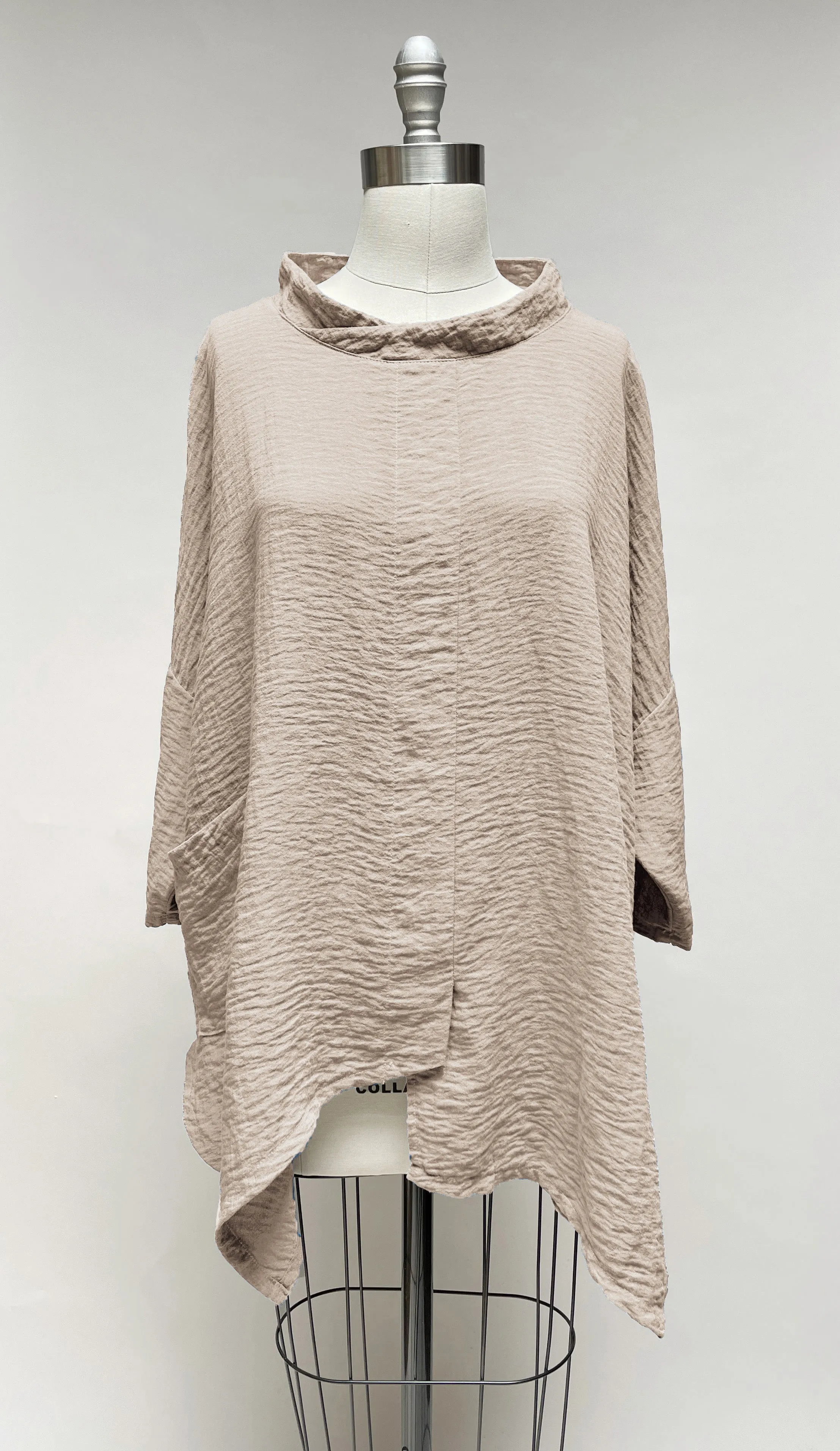 MOTION One Size Cowl Tunic