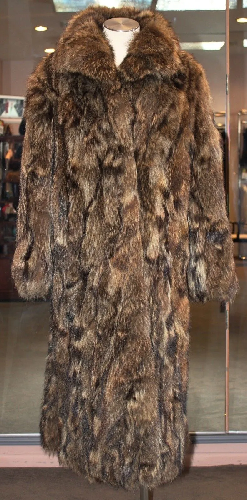 Vintage American Raccoon Fur Coat -M