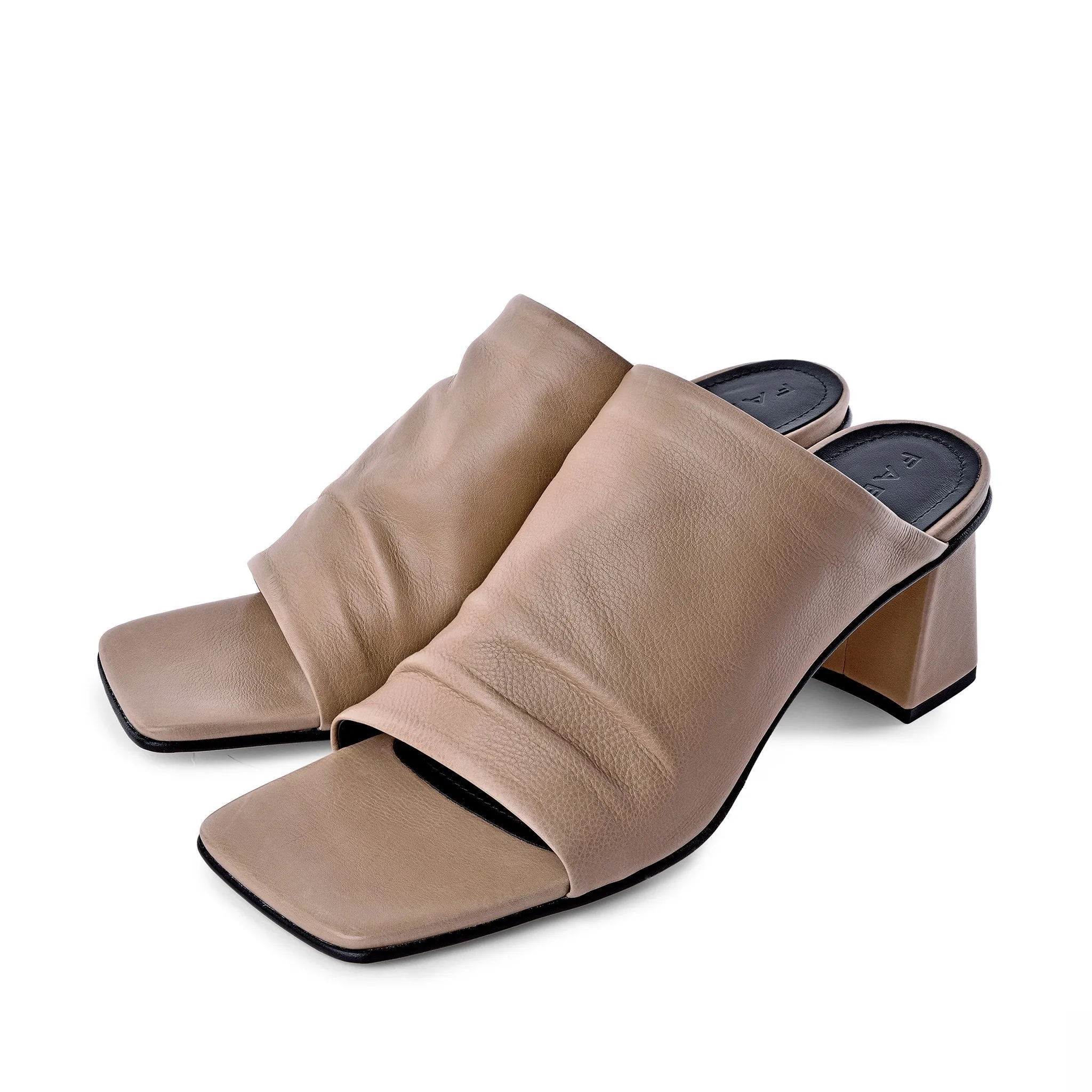 Virgi Taupe Leather Sandals